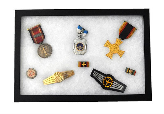 Vitrine für ORDEN und EHRENZEICHEN Lederrahmen Echtgals Militäroden NEU 15456